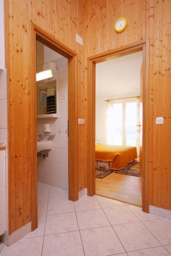 Apartment Pisak 5975D Exteriör bild