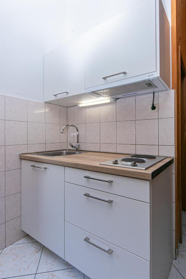 Apartment Pisak 5975D Exteriör bild